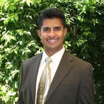 Dr. Johnny Alvarado
